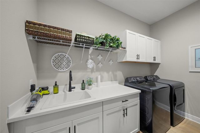 10345 CANAVERAL CIRCLE, Sarasota, FL 34241