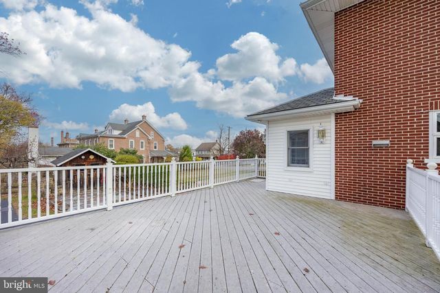 323 BROAD ST, Harleysville, PA 19438