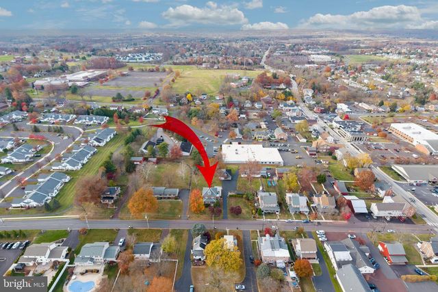 323 BROAD ST, Harleysville, PA 19438