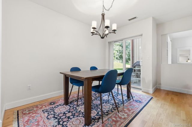 309 N Greeley Avenue 5C, Chappaqua, NY 10514