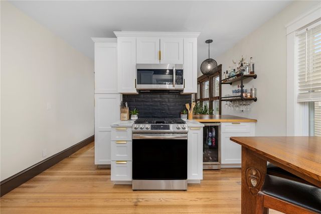 76 Myrtle Avenue, Cranston, RI 02910