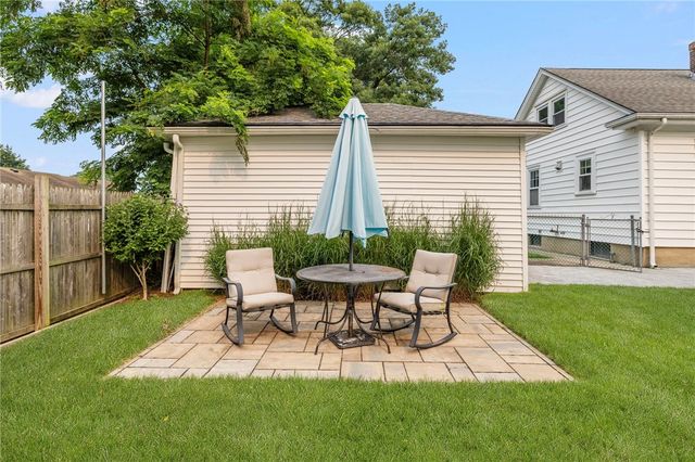76 Myrtle Avenue, Cranston, RI 02910