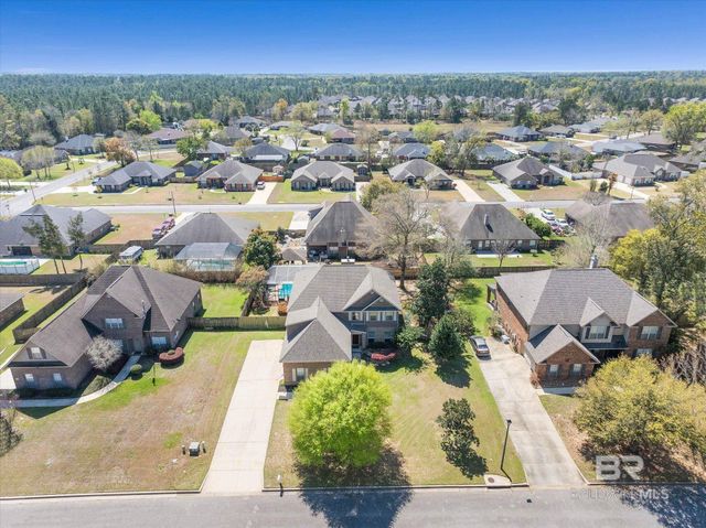 585 Sheffield Avenue, Foley, AL 36535