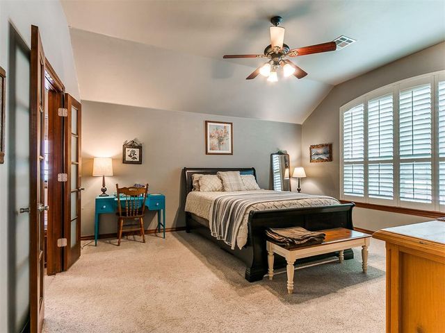 1921 Hallbrooke Drive, Norman, OK 73071