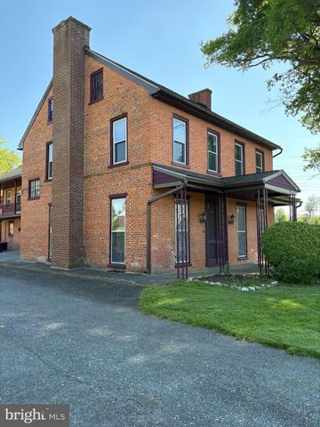 3985 LOCUST GROVE RD, Columbia, PA 17512