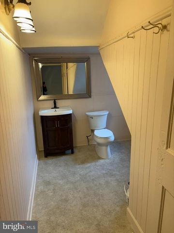 3985 LOCUST GROVE RD, Columbia, PA 17512