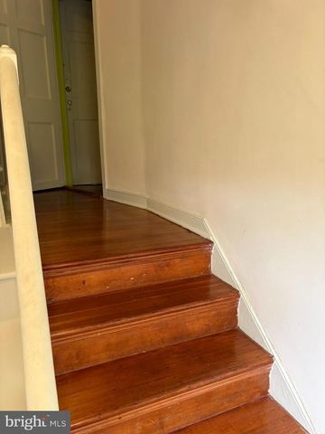 3985 LOCUST GROVE RD, Columbia, PA 17512