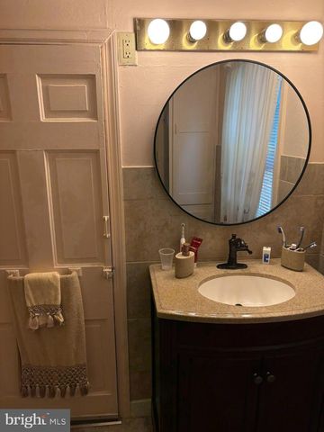 3985 LOCUST GROVE RD, Columbia, PA 17512