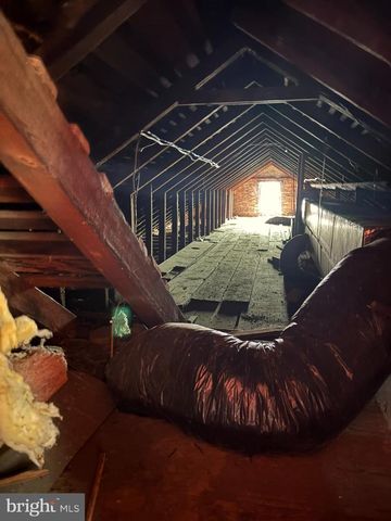 3985 LOCUST GROVE RD, Columbia, PA 17512