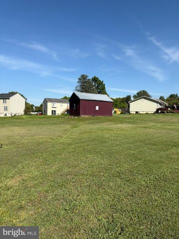 3985 LOCUST GROVE RD, Columbia, PA 17512