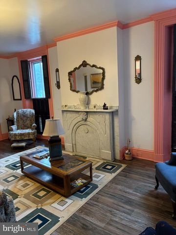 3985 LOCUST GROVE RD, Columbia, PA 17512