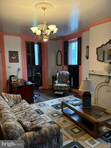 3985 LOCUST GROVE RD, Columbia, PA 17512