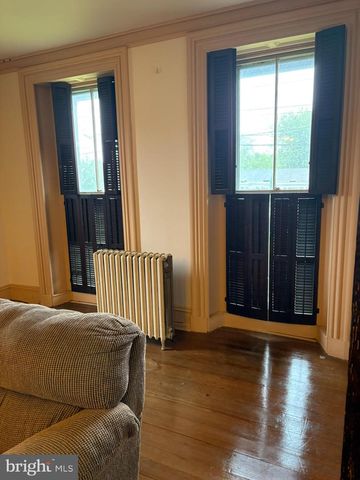3985 LOCUST GROVE RD, Columbia, PA 17512