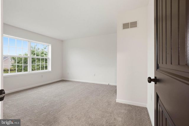 125 WOODMEADOW DR, Denver, PA 17517