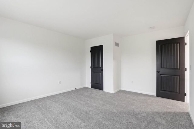125 WOODMEADOW DR, Denver, PA 17517