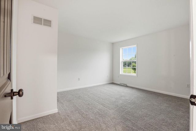 125 WOODMEADOW DR, Denver, PA 17517