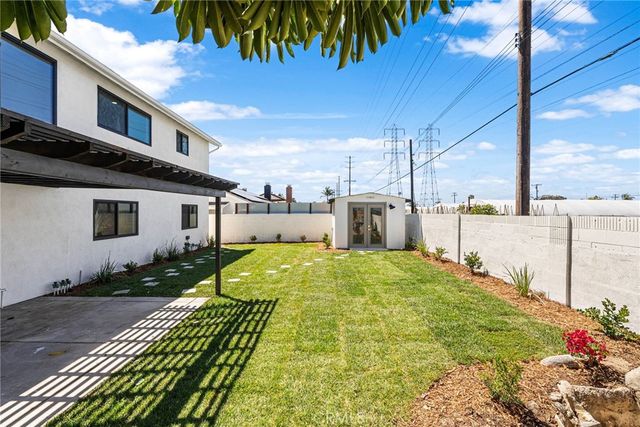 10321 Kamuela, Huntington Beach, CA 92646