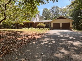 83 Shelby Lane, Stanford, KY 40484