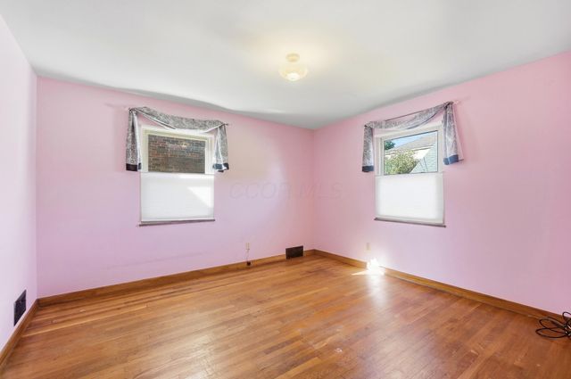 559 Enfield Road, Columbus, OH 43209