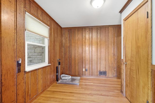 559 Enfield Road, Columbus, OH 43209