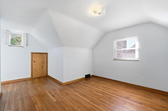 559 Enfield Road, Columbus, OH 43209