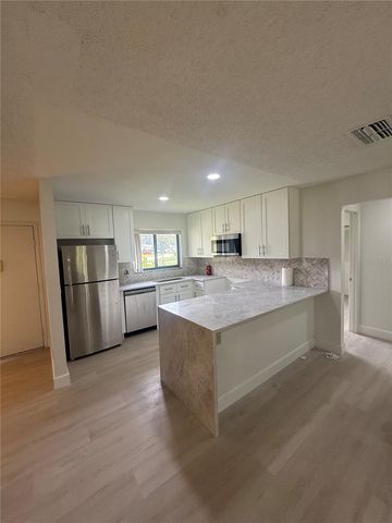 10719 LAZY LAKE DRIVE, Orlando, FL 32821