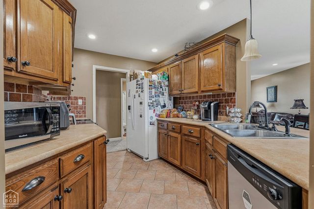 116 Meadow Drive, Bono, AR 72416