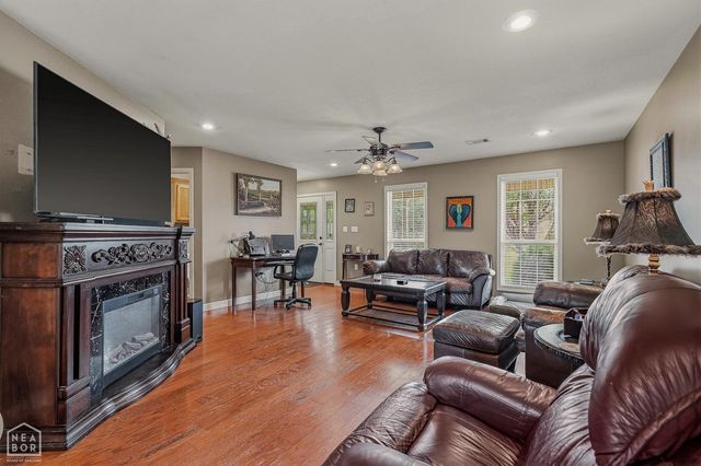 116 Meadow Drive, Bono, AR 72416