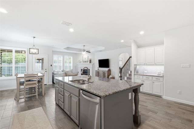 1804 Cardinal Way, Argyle, TX 76226