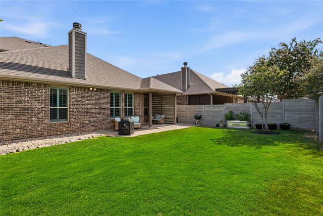 1804 Cardinal Way, Argyle, TX 76226