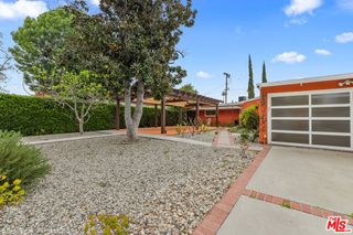 6742 Sunny Brae Avenue, Winnetka, CA 91306