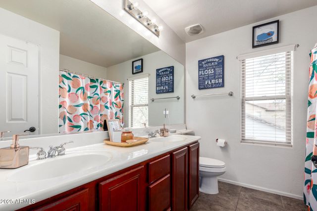 1835 S ROCKWELL Street, Gilbert, AZ 85295