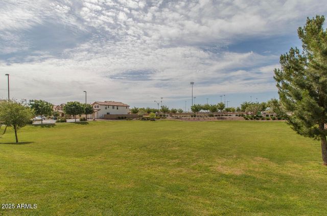 1835 S ROCKWELL Street, Gilbert, AZ 85295