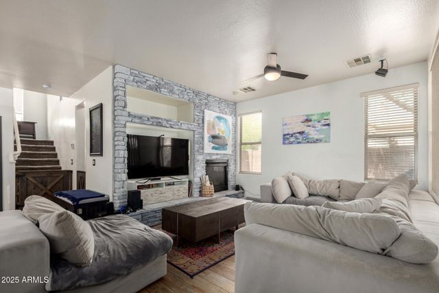 1835 S ROCKWELL Street, Gilbert, AZ 85295