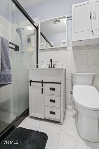 1700 Brentwood Drive, Greeneville, TN 37743