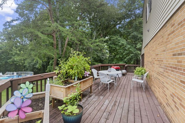 1700 Brentwood Drive, Greeneville, TN 37743