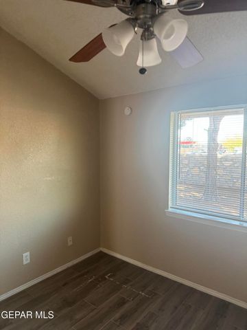 1924 ESTRADA Drive, El Paso, TX 79936