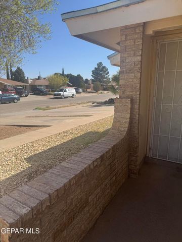 1924 ESTRADA Drive, El Paso, TX 79936