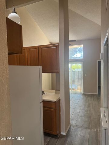 1924 ESTRADA Drive, El Paso, TX 79936