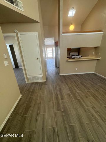 1924 ESTRADA Drive, El Paso, TX 79936