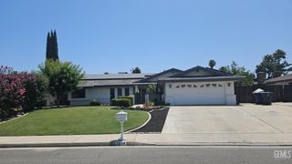 2608 Cheshire Drive, Bakersfield, CA 93309