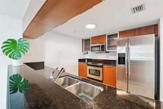 1800 N Bayshore Dr 2811, Miami, FL 33132