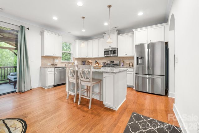 612 Academy Street, Mcadenville, NC 28101