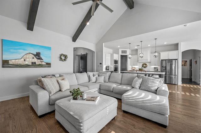 129 Southern Court, Springtown, TX 76082