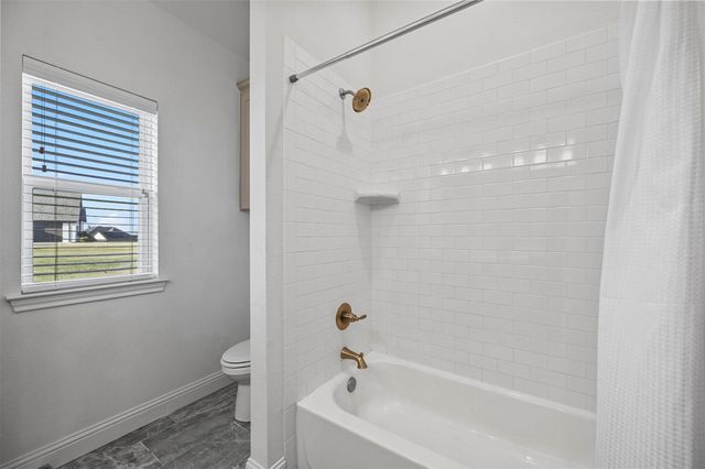 129 Southern Court, Springtown, TX 76082