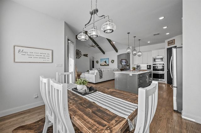 129 Southern Court, Springtown, TX 76082