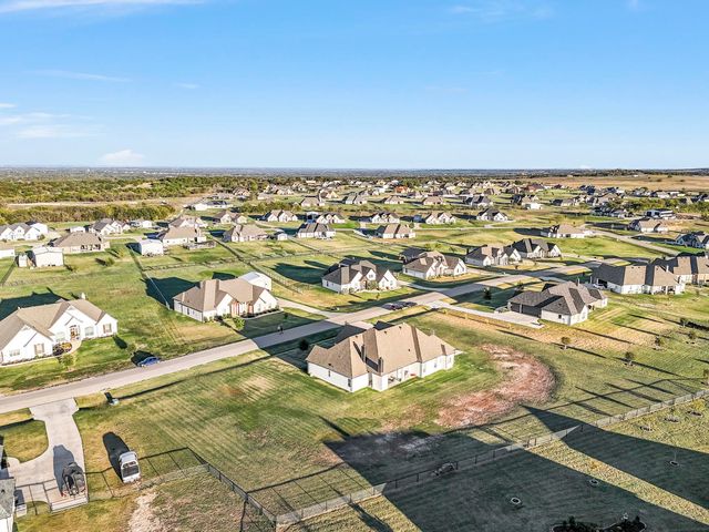 129 Southern Court, Springtown, TX 76082