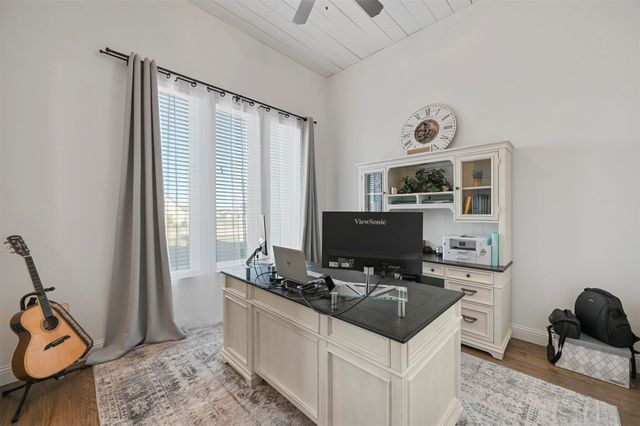 129 Southern Court, Springtown, TX 76082