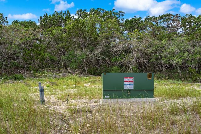 195&200 Countless Views Dr, Kerrville, TX 78028