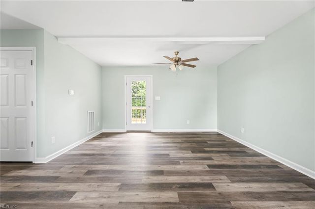 2915 Berkley AVE, Chesapeake, VA 23325